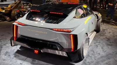 Taylor made No4 - DS AUTOMOBILES - TradeShow 3